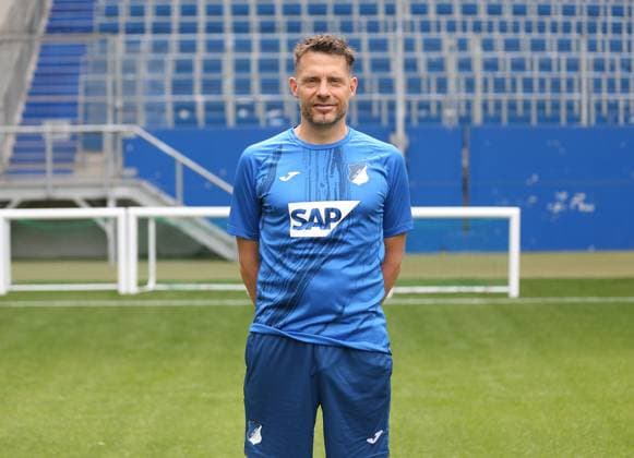 Physiotherapeut Peter Geigle , TSG 1899 Hoffenheim . Porträttermin TSG 1899 Hoffenheim 2024-2025 . Sinsheim, GER, 07.08.2024 ,Fussball 1. Bundesliga 2024 2025 . Editorial use only !