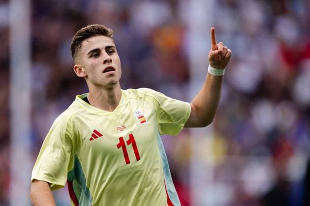 240809 Fermin Lopez of Spain celebrates the 1-2 goal in the men™s football final between France and Spain during day 14 of the Paris 2024 Olympic Games, Olympische Spiele, Olympia, OS on August 9, 2024 in Paris. Photo: Johanna Säll BILDBYRAN kod JL JL0429 fotboll football soccer fotball olympic games olympics os ol olympiska spel olympiske leker paris 2024 paris-os paris-ol 14 bbeng spanien frankrike jubel Copyright: JOHANNAxSÄLL BB240809ZQ147