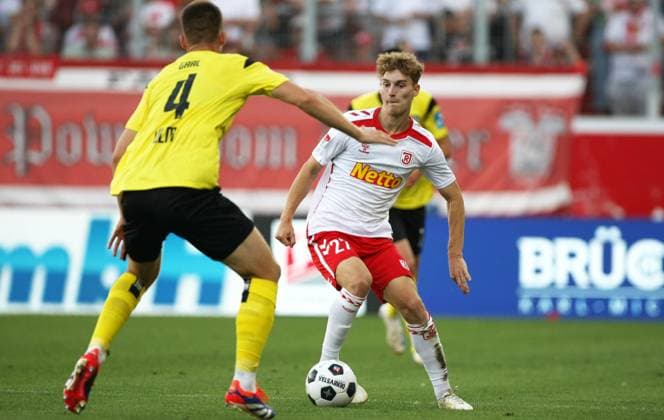 Gaal - Kother . 2. Bundesliga - Spieltag 2 , SSV Jahn Regensburg - SSV Ulm 1846 . Fußball , in JahnStadion , Regensburg , Bayern , Deutschland . August 09, 2024 - Photo: Ipa Photo Copyright: xx