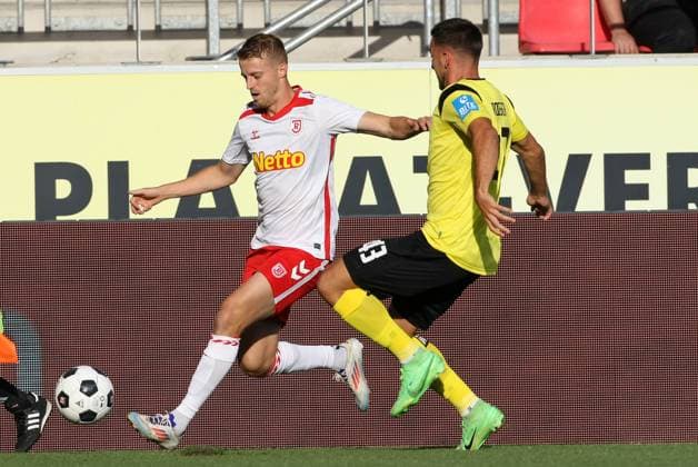 Ernst - Rösch . 2. Bundesliga - Spieltag 2 , SSV Jahn Regensburg - SSV Ulm 1846 . Fußball , in JahnStadion , Regensburg , Bayern , Deutschland . August 09, 2024 - Photo: Ipa Photo Copyright: xx