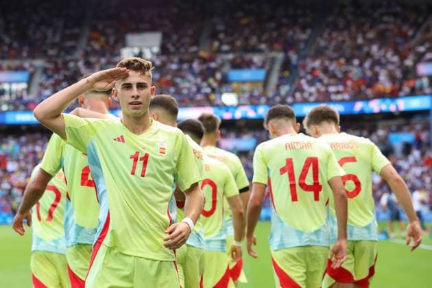 August 9, 2024, Paris, Ile-De-France, France: FERMIN LOPEZ of Spain celebrates scoring is team s second goal in the Football Men s Gold Medal Match between Team FRANCE (FRA) and Team SPAIN (ESP) of the Paris 2024 Olympic Games, Olympische Spiele, Olympia, OS at Parc des Princes in Paris, France Paris France - ZUMAc179 20240809_oly_c179_075 Copyright: xMickaelxChavetx