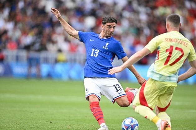 Paris 2024 - Men s Final Football - France v Spain France midfielder Joris Chotard (13) during the Men s Gold Medal match between France and Spain during the Olympic Games, Olympische Spiele, Olympia, OS Paris 2024 at Parc des Princes on August 9, 2024 in Paris, France. Photo by David Niviere ABACAPRESS.COM Paris France  Copyright: xDavidxNiviere ABACAx