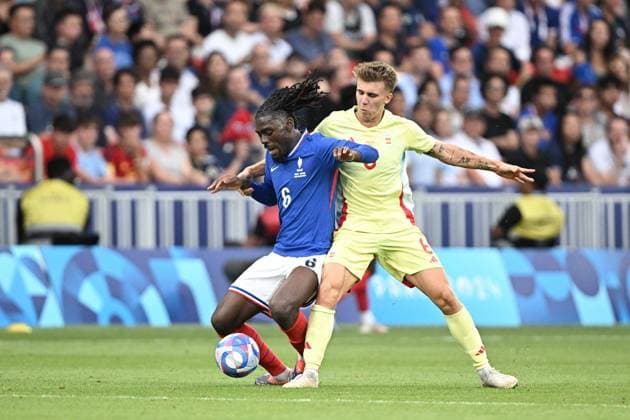 Paris 2024 - Men s Final Football - France v Spain France midfielder Manu Kone (6) during the Men s Gold Medal match between France and Spain during the Olympic Games, Olympische Spiele, Olympia, OS Paris 2024 at Parc des Princes on August 9, 2024 in Paris, France. Photo by David Niviere ABACAPRESS.COM Paris France  Copyright: xDavidxNiviere ABACAx