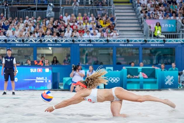 PARIS, FRANCE - AUGUST 9: Nina Brunner of Switzerland jumps for the ball during the Women s Bronze Medal Match between Australia and Switzerland on day fourteen of the Olympic Games, Olympische Spiele, Olympia, OS Paris 2024 at Stade Eiffel Champ-de-Mars on August 9, 2024 in Paris, France. Paris France Copyright: xJustPictures.ch DanielaxPorcellix jp-en-EuSpIm-20240809-_DP21425