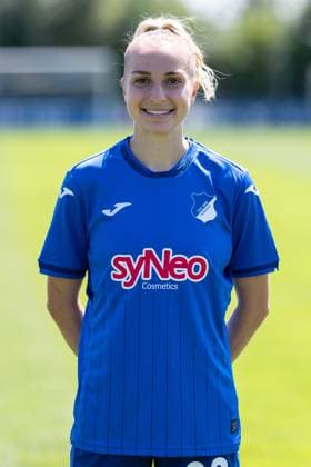 Vanessa Diehm (TSG, 32), Einzelbild, Einzelfoto, Aktion, Action, Porträt, Portrait, 29.07.2024, St.Leon-Rot (Deutschland), Fussball, Frauen, TSG 1899 Hoffenheim Porträttermin 2024 25