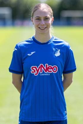 Jamilla Sofia Rankin (TSG, 5), Einzelbild, Einzelfoto, Aktion, Action, Porträt, Portrait, 29.07.2024, St.Leon-Rot (Deutschland), Fussball, Frauen, TSG 1899 Hoffenheim Porträttermin 2024 25