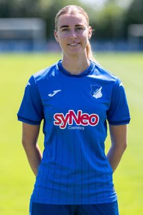 Lisa Doorn (TSG, 14), Einzelbild, Einzelfoto, Aktion, Action, Porträt, Portrait, 29.07.2024, St.Leon-Rot (Deutschland), Fussball, Frauen, TSG 1899 Hoffenheim Porträttermin 2024 25