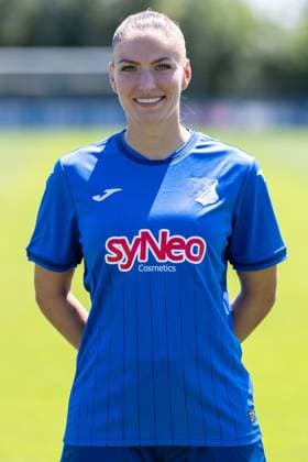 Melissa Kössler (TSG, 25), Einzelbild, Einzelfoto, Aktion, Action, Porträt, Portrait, 29.07.2024, St.Leon-Rot (Deutschland), Fussball, Frauen, TSG 1899 Hoffenheim Porträttermin 2024 25