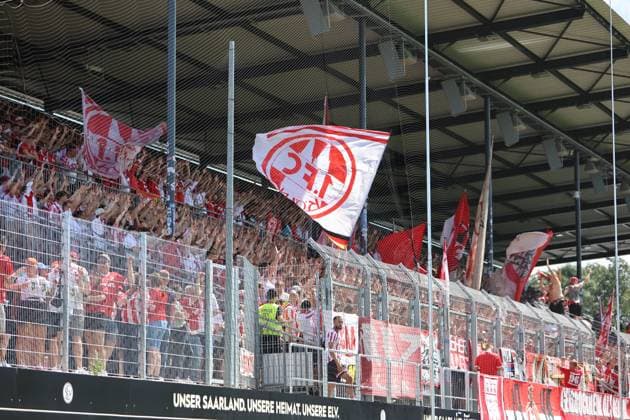 10.08.2024, Fussball, Herren, 2. Bundesliga, Saison 2024 2025, SV 07 Elversberg - 1. FC Köln, Die Fans (1. FC Köln) Elversberg Ursapharm-Arena an der Kaiserlinde Saarland Deutschland (DE)