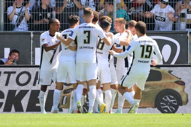 10.08.2024, Fussball, Herren, 2. Bundesliga, Saison 2024 2025, SV 07 Elversberg - 1. FC Köln, Torjubel zum 1:1, Torschütze: Fisnik Asllani (SV 07 Elversberg) Elversberg Ursapharm-Arena an der Kaiserlinde Saarland Deutschland (DE)