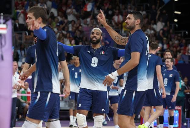 JEUX OLYMPIQUES PARIS 2024 PHOTOPQR VOIX DU NORD MATTHIEU BOTTE ; 10 08 2024 ; 10 08 2024. Paris. JO Paris 2024. Volley-ball. Finale France - Pologne. ngapeth. PHOTO MATTHIEU BOTTE (LA VOIX DU NORD, VDNPQR) - The Paris 2024 Summer Olympic Games, Olympische Spiele, Olympia, OS (Jul 26-Aug 11, 2024).