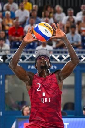 Olympische Spiele Beach volleyball, Beachvolleyball ; Paris 10.08.2024 Beach Volleyball, Spiel um Platz 3, QAT_NOR; Ahmed Tijan, Copyright: xBEAUTIFULxSPORTS TomxBlochx