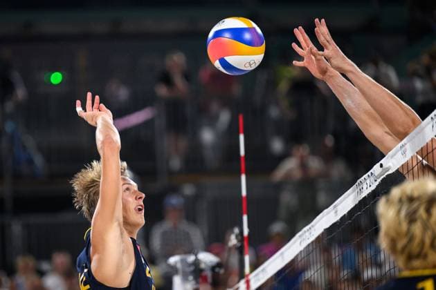 240810 Jonatan Hellvig of Sweden in men s Beach volleyball, Beachvolleyball final between Sweden and Germany during day 15 of the Paris 2024 Olympic Games, Olympische Spiele, Olympia, OS on August 10, 2024 in Paris. Photo: Ludvig Thunman BILDBYRAN kod LT LT0671 beachvolleyboll beach volleyball sandvolleyball olympic games olympics os ol olympiska spel olympiske leker paris 2024 paris-os paris-ol 15 bbeng final os-final olympic final Copyright: LUDVIGxTHUNMAN BB240810LT163