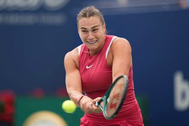 August 10, 2024, Toronto, On, CAN: Aryna Sabalenka of Belarus hits a return to Amanda Anisimova of the United States at the National Bank Open in Toronto on Saturday, August 10, 2024. Aryna Sabalenka  - ZUMAc35_ 20240810_zaf_c35_196 Copyright: xChrisxYoungx