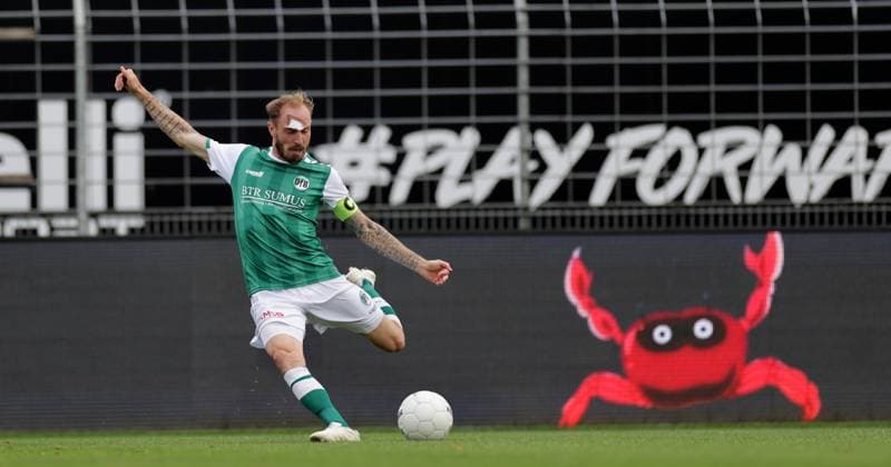 Sport Themen der Woche KW32 Marvin Thiel (VfB Luebeck) Fussball, Herren, Saison 2024 2025, RL-Nord, VfB Luebeck gegen Hamburger SV U23, HSV, 1-0 DFL REGULATIONS PROHIBIT ANY USE OF PHOTOGRAPHS AS IMAGE SEQUENCES AND OR QUASI-VIDEO. *** Marvin Thiel VfB Luebeck Football, Men, Season 2024 2025, RL Nord, VfB Luebeck vs Hamburger SV U23, HSV, 1 0 DFL REGULATIONS PROHIBIT ANY USE OF PHOTOGRAPHS AS IMAGE SEQUENCES AND OR QUASI VIDEO