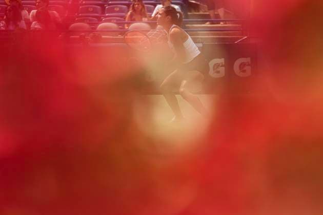 August 10, 2024, Toronto, On, CAN: Emma Navarro of the United States prepares to face a serve from Taylor Townsend of the United States at the National Bank Open in Toronto on Saturday, August 10, 2024. Canada News - August 10, 2024  - ZUMAc35_ 20240810_zaf_c35_232 Copyright: xChrisxYoungx
