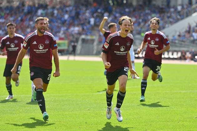 Torjuebl Caspar JANDER (1.FC Nuernberg) nach Tor zum 2-1,li:Enrico VALENTINI (1.FC Nuernberg), Jubel,Freude,Begeisterung,Aktion. Fussball 2.Bundesliga 1.FC Nuernberg - FC Schalke 04 3-1 2.Spieltag am 10.08.2023 Max Morlock Stadion Nuernberg, Saison 2024 25.