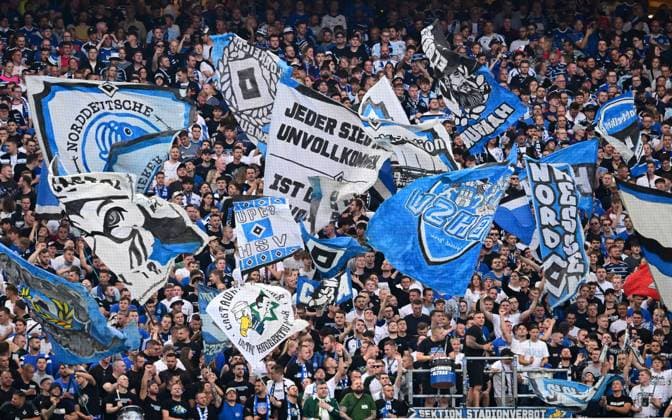 Fussball I Herren I 2. Bundesliga l Hamburger SV - Hertha BSC I 02. Spieltag I Saison 2024-2025 I HSV I 10.08.2024 I HSV Fans in der Nordkurve , Sportplatz : Volksparkstadion, Stellingen Hamburg Deutschland