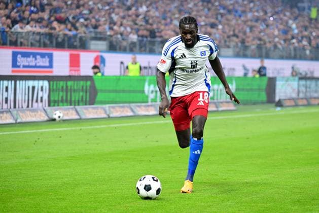 Fussball I Herren I 2. Bundesliga l Hamburger SV - Hertha BSC I 02. Spieltag I Saison 2024-2025 I HSV I 10.08.2024 I Jatta Bakery (HSV) , Sportplatz : Volksparkstadion, Stellingen Hamburg Deutschland
