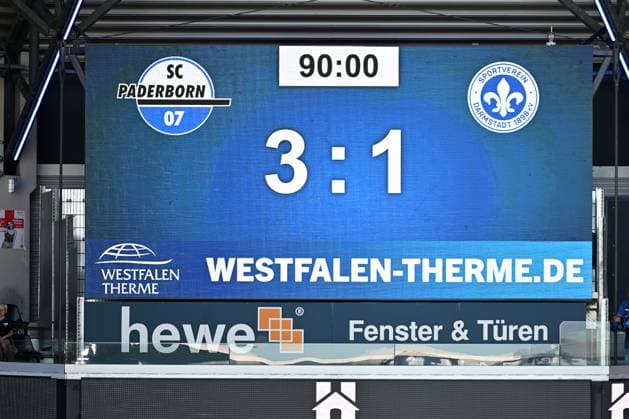 Paderborn, Home Deluxe Arena, 11.08.24, GER, Herren, 2.Bundesliga, Saison 2024-2025, SC Paderborn 07 - SV Darmstadt 98 Bild: Anzeigetafel mit Endstand 3:1 Only for editorial use! DFL regulations prohibit any use of photographs as image sequences and or quasi-video. NRW Deutschland