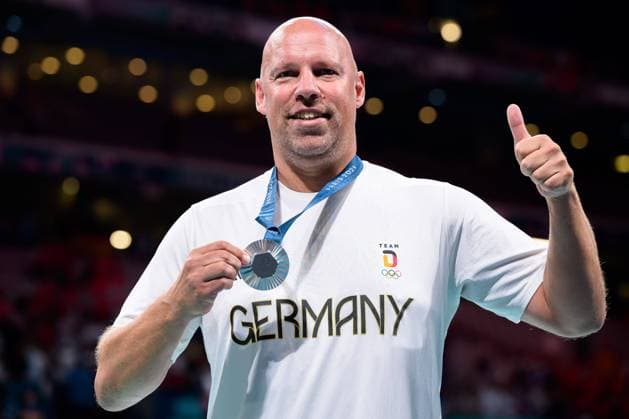 Paris, Frankreich: Handball Olympia Herren - Finale - Deutschland - Dänemark DHB Vorstand Axel Kromer Lille Stade Pierre Mauroy Frankreich