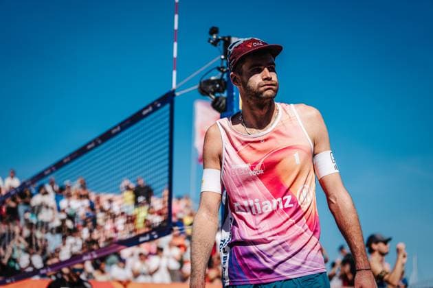 Beachvolleyball Männer Allianz German Beach Tour 2024 Tourstop Kühlungsborn 11.08.2024 Manuel Harms enttäuscht Kühlungsborn Strand an der Seebrücke Mecklenburg-Vorpommern Deutschland