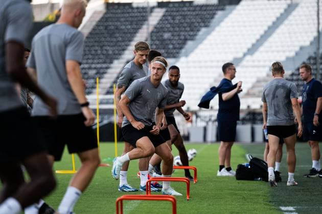 240812 Erik Botheim during a training session with Malmö FF on August 12, 2024 in Thessaloniki. Photo: Mathilda Ahlberg BILDBYRAN kod MA MA0702 fotboll football soccer fotball champions league malmö ff bbeng Copyright: MATHILDAxAHLBERG BB240812MA062