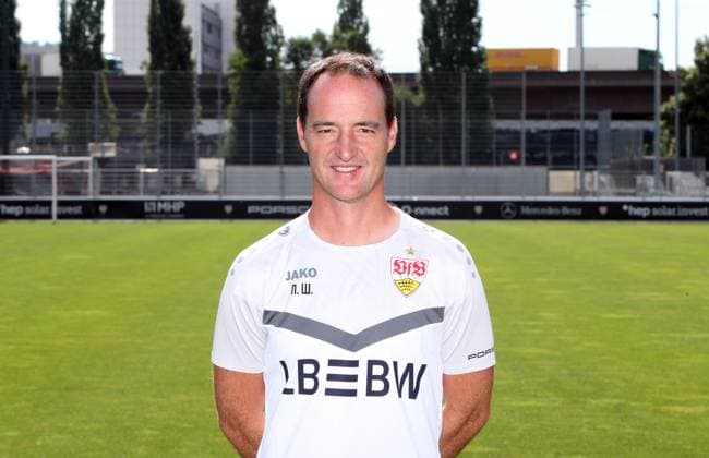 12.08.24 U19 VfB Stuttgart Fototermin Saison 2024 2025 Deutschland, Stuttgart, 12.08.2024, Fussball, U19-DFB-Nachwuchsliga, U19 VfB Stuttgart Fototermin Saison 2024 2025: Nico Willig (Trainer).