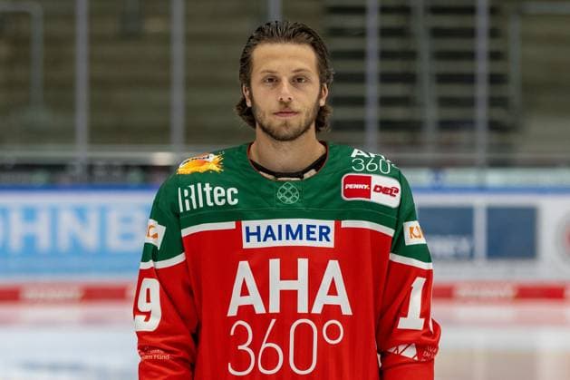 Riley Damiani 19 (Augsburger Panther), Mannschafts und Portraitbilder, Augsburger Panther, Saison 2024 2025, Eishockey, Penny-DEL, 12.08.2024 Augsburg Bayern Deutschland
