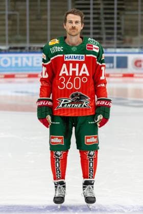 Chris Collins 10 (Augsburger Panther), Mannschafts und Portraitbilder, Augsburger Panther, Saison 2024 2025, Eishockey, Penny-DEL, 12.08.2024 Augsburg Bayern Deutschland