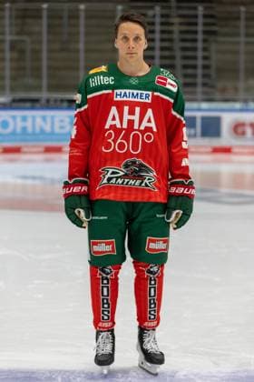 Anrei Hakulinen 94 (Augsburger Panther), Mannschafts und Portraitbilder, Augsburger Panther, Saison 2024 2025, Eishockey, Penny-DEL, 12.08.2024 Augsburg Bayern Deutschland