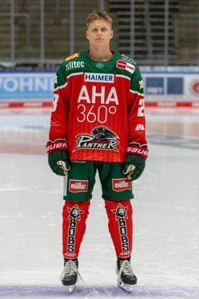 Marco Niewollik 28 (Augsburger Panther), Mannschafts und Portraitbilder, Augsburger Panther, Saison 2024 2025, Eishockey, Penny-DEL, 12.08.2024 Augsburg Bayern Deutschland