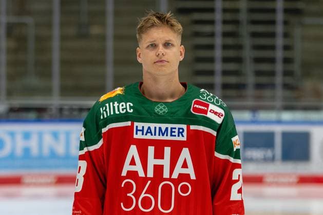 Marco Niewollik 28 (Augsburger Panther), Mannschafts und Portraitbilder, Augsburger Panther, Saison 2024 2025, Eishockey, Penny-DEL, 12.08.2024 Augsburg Bayern Deutschland