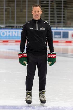 Chef-Trainer Ted Dent (Augsburger Panther), Mannschafts und Portraitbilder, Augsburger Panther, Saison 2024 2025, Eishockey, Penny-DEL, 12.08.2024 Augsburg Bayern Deutschland