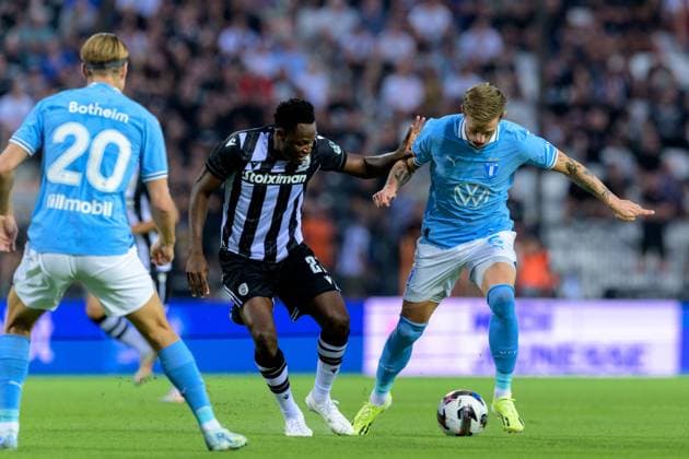240813 Abdul Rahman Baba of PAOK and Soren Rieks of Malmö FF during the UEFA Champions League football match between PAOK and Malmö FF on August 13, 2024 in Thessaloniki. Photo: Mathilda Ahlberg BILDBYRAN kod MA MA0703 fotboll, football, soccer, fotball,champions league,paok,malmö Copyright: MATHILDAxAHLBERG BB240813MA021