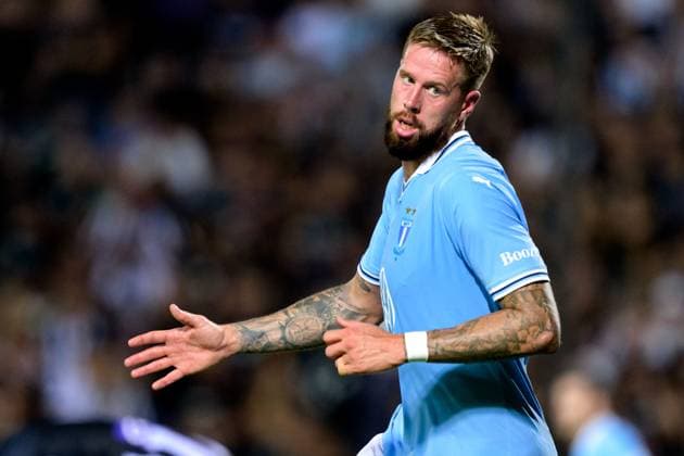 240813 Pontus Jansson of Malmö FF looks dejected during the UEFA Champions League football match between PAOK and Malmö FF on August 13, 2024 in Thessaloniki. Photo: Mathilda Ahlberg BILDBYRAN kod MA MA0703 fotboll, football, soccer, fotball,champions league,paok,malmö Copyright: MATHILDAxAHLBERG BB240813MA059