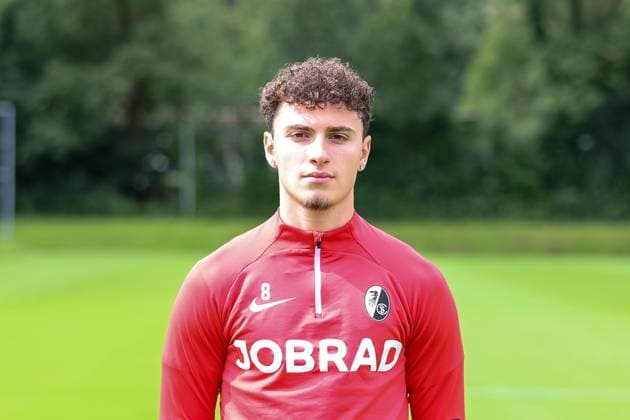 Gabriel Pellegrino , Fussball, Regionalliga Suedwest, SC Freiburg II, Mannschaftsvorstellung, 04.07.2024, Freiburger Fußballschule, Freiburg im Breisgau, Deutschland Freiburg im Breisgau Freiburger Fußballschule Baden-Wuerttemberg Deutschland Copyright: xGrantxHubbsx