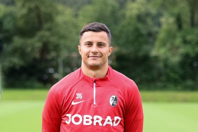 Luka Nujic , Fussball, Regionalliga Suedwest, SC Freiburg II, Mannschaftsvorstellung, 04.07.2024, Freiburger Fußballschule, Freiburg im Breisgau, Deutschland Freiburg im Breisgau Freiburger Fußballschule Baden-Wuerttemberg Deutschland Copyright: xGrantxHubbsx