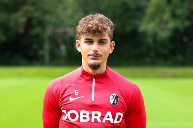 Luca Marino , Fussball, Regionalliga Suedwest, SC Freiburg II, Mannschaftsvorstellung, 04.07.2024, Freiburger Fußballschule, Freiburg im Breisgau, Deutschland Freiburg im Breisgau Freiburger Fußballschule Baden-Wuerttemberg Deutschland Copyright: xGrantxHubbsx