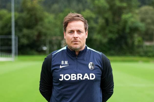 Benedetto Muzzicato (Trainer) , Fussball, Regionalliga Suedwest, SC Freiburg II, Mannschaftsvorstellung, 04.07.2024, Freiburger Fußballschule, Freiburg im Breisgau, Deutschland Freiburg im Breisgau Freiburger Fußballschule Baden-Wuerttemberg Deutschland Copyright: xGrantxHubbsx