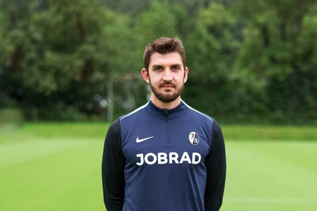 Dennis Baumgartner (Physiotherapeut) , Fussball, Regionalliga Suedwest, SC Freiburg II, Mannschaftsvorstellung, 04.07.2024, Freiburger Fußballschule, Freiburg im Breisgau, Deutschland Freiburg im Breisgau Freiburger Fußballschule Baden-Wuerttemberg Deutschland Copyright: xGrantxHubbsx
