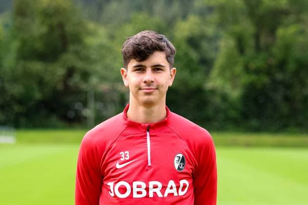 Karl Steinmann , Fussball, Regionalliga Suedwest, SC Freiburg II, Mannschaftsvorstellung, 04.07.2024, Freiburger Fußballschule, Freiburg im Breisgau, Deutschland Freiburg im Breisgau Freiburger Fußballschule Baden-Wuerttemberg Deutschland Copyright: xGrantxHubbsx