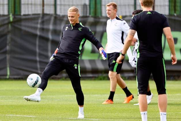 Cercle Brugge v Molde - UEFA Europa League - media activities BRUGGE, BELGIUM - AUGUST 14 : Delanghe Maxime goalkeeper of Cercle Brugge pictured during a training session prior the UEFA Europa League third qualifying round 2nd leg match between Cercle Brugge and Molde on August 14, 2024 in Brugge, Belgium, 14 08 2024 Brugge Belgium  Copyright: xJanxDexMeuleneirx
