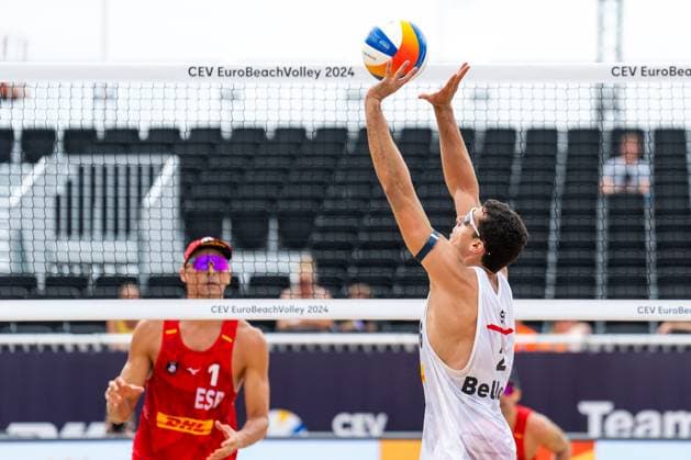 2024-08-14 CEV Beach volleyball, Beachvolleyball European Championships - Day 2 THE HAGUE, NETHERLANDS - AUGUST 14: Pablo Herrera Allepuz of Spain and Joaquin Bello of England during Day 2 of the CEV Beach Volleyball European Championships at The Hague Beach Stadium on August 14, 2024 in The Hague, Netherlands. (Photo by Joris Verwijst BSR Agency) The Hague Netherlands Content not available for redistribution in The Netherlands directly or indirectly through any third parties. Copyright: xBSRxAgencyx