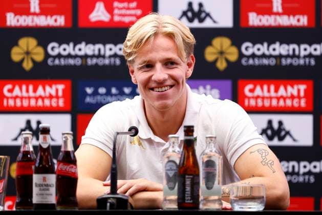 Cercle Brugge v Molde - UEFA Europa League - media activities BRUGGE, BELGIUM - AUGUST 14 : Muslic Miron head coach of Cercle Brugge and Daland Jesper defender of Cercle Brugge pictured during a press conference, PK, Pressekonferenz prior the UEFA Europa League third qualifying round 2nd leg match between Cercle Brugge and Molde on August 14, 2024 in Brugge, Belgium, 14 08 2024 Brugge Belgium  Copyright: xJanxDexMeuleneirx