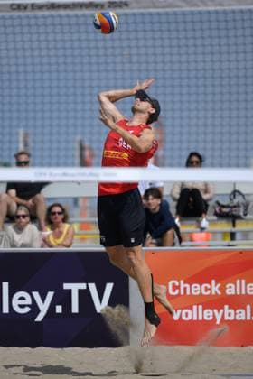 European Championships Beach-Volleyball, 15.08.2024, Den Haag Paul Henning; European Championships Beach-Volleyball, Den Haag am 15.08.2024 Copyright: xBEAUTIFULxSPORTS PeterxWeberx
