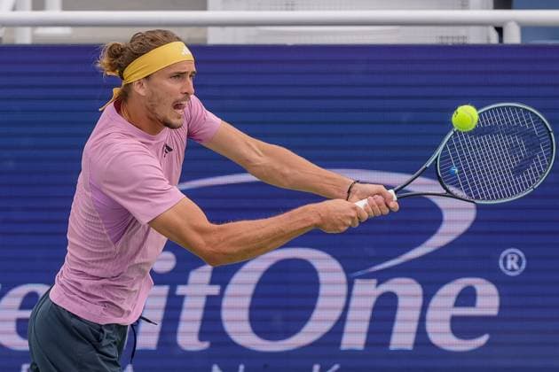 August 15, 2024, Mason, Ohio, U.S: Alexander Zverev (GER) hits a backhand shot during ThursdayÃ¢â‚¬â ¢s round of the Cincinnati Open at the Lindner Family Tennis Center , Mason, Oh. Mason U.S - ZUMAs304 20240815_zaf_s304_001 Copyright: xScottxStuartx