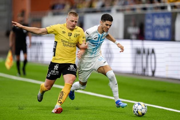 240815 Per Frick of Elfsborg and Niko Jankovic of Rijeka during the UEFA Europa League qualification match between Elfsborg and Rijeka on August 15, 2024 in Boras. Photo: Carl Sandin BILDBYRAN kod CS JJ0389 fotboll football soccer fotball uefa europa league elfsborg hnk rijeka bbeng Copyright: CARLxSANDIN BB240815CS014
