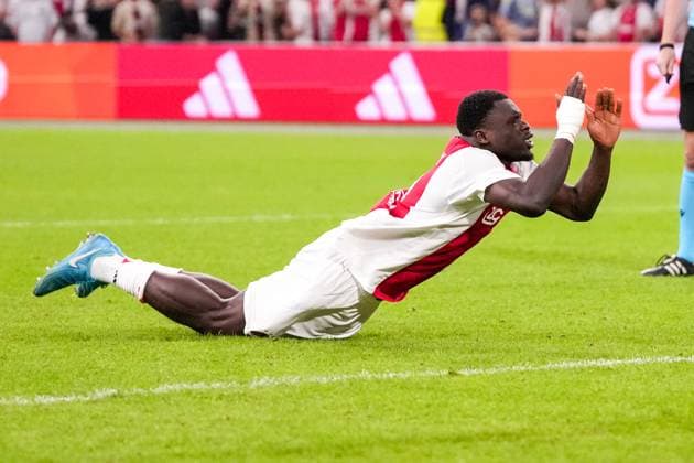 2024-08-15 AFC Ajax v Panathinaikos FC - UEFA Champions League Third Qualifying Round 2nd Leg AMSTERDAM, NETHERLANDS - AUGUST 15: Brian Brobbey of AFC Ajax looks dejected after missed penalty goal during the UEFA Champions League Third Qualifying Round 2nd Leg match between AFC Ajax and Panathinaikos FC at Johan Cruijff ArenA on August 15, 2024 in Amsterdam, Netherlands. (Photo by Patrick Goosen BSR Agency) Amsterdam Netherlands Content not available for redistribution in The Netherlands directly or indirectly through any third parties. Copyright: xBSRxAgencyx