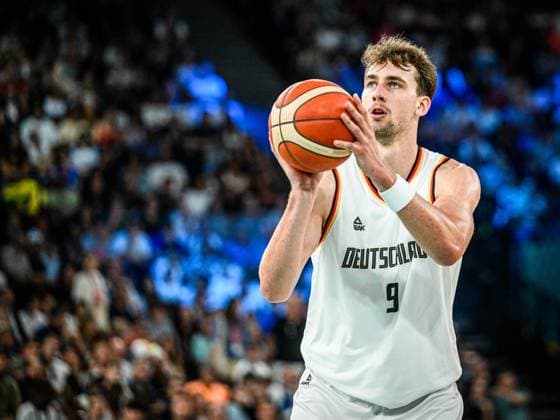 Franz Wagner (Germany) controls the Ball during the Men™s Basketball Bronze Medal match between Germany and Serbia on Day 15 of the Olympic Games, Olympische Spiele, Olympia, OS Paris 2024 at Bercy Arena on August 10, 2024 in Paris, France.